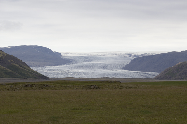 2011-07-05_13-43-05 island.jpg - Der Hoffelsjkull, eine Gletscherzunge des riesigen Vatnajkull